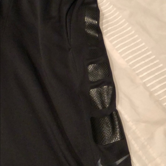 SOLD - Picture 3 of 4